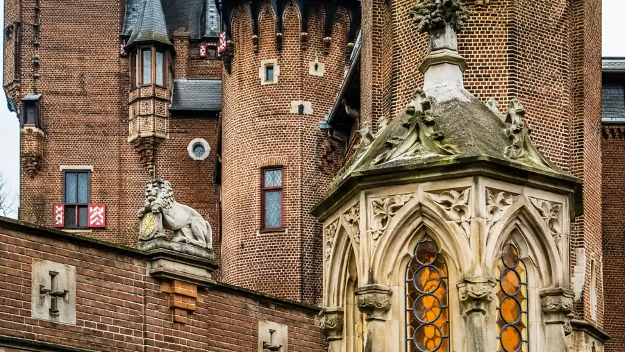 How to Get to Castle De Haar
